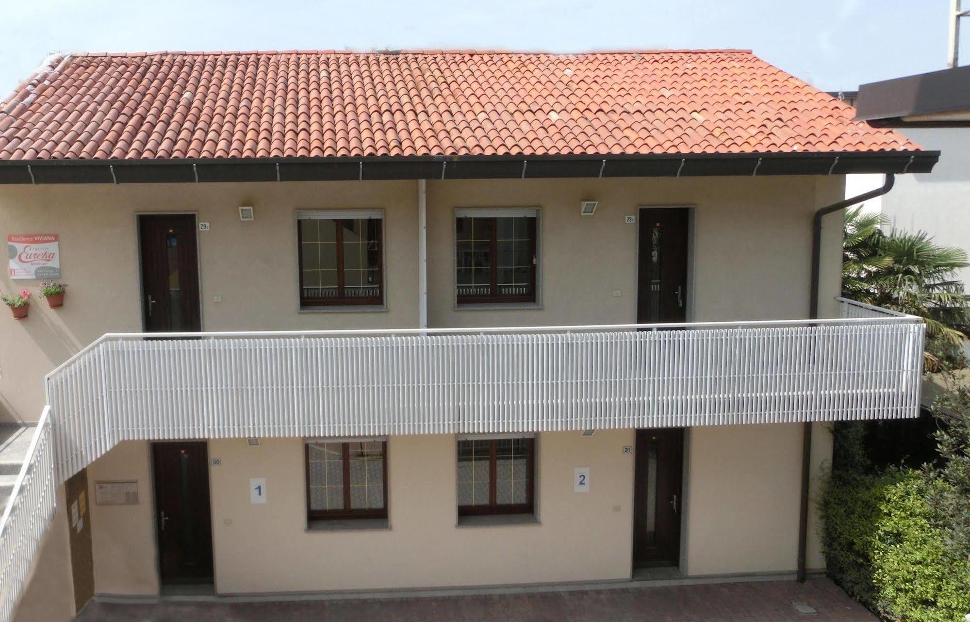 Viviana Apartment Линяно Сабиадоро Екстериор снимка